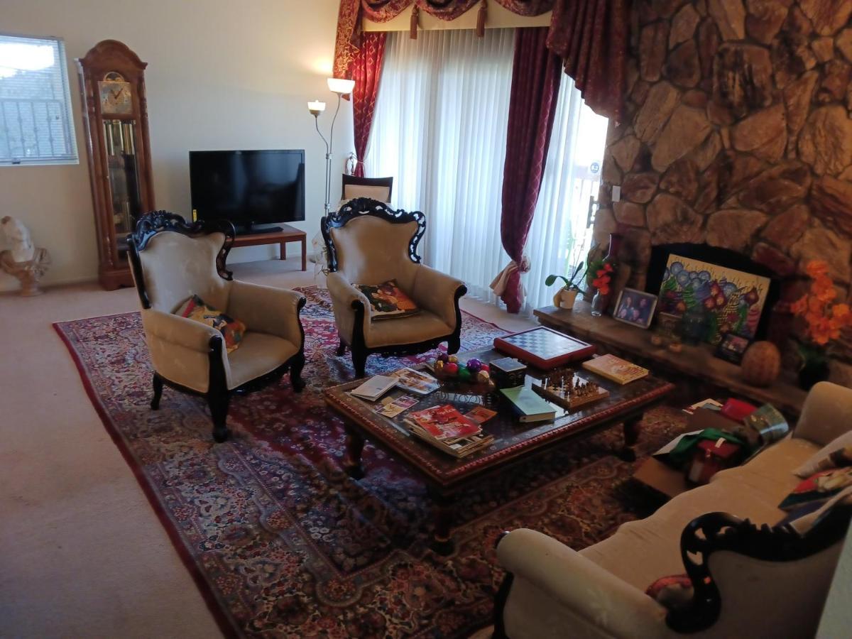 Bed And Breakfast In Hollywood Hills Λος Άντζελες Εξωτερικό φωτογραφία