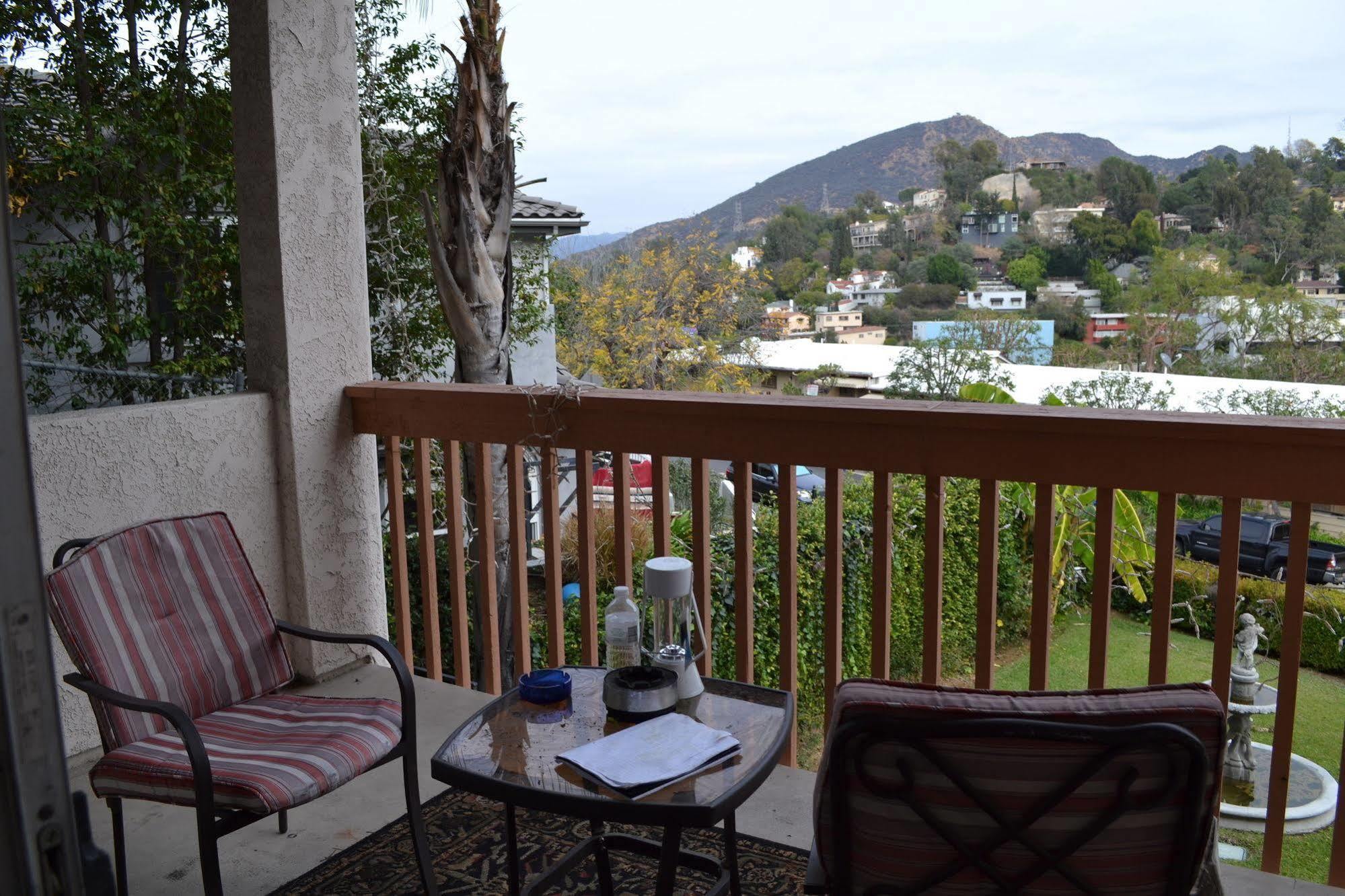 Bed And Breakfast In Hollywood Hills Λος Άντζελες Εξωτερικό φωτογραφία