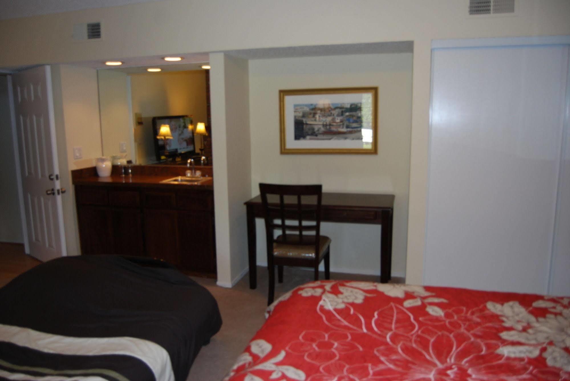 Bed And Breakfast In Hollywood Hills Λος Άντζελες Εξωτερικό φωτογραφία