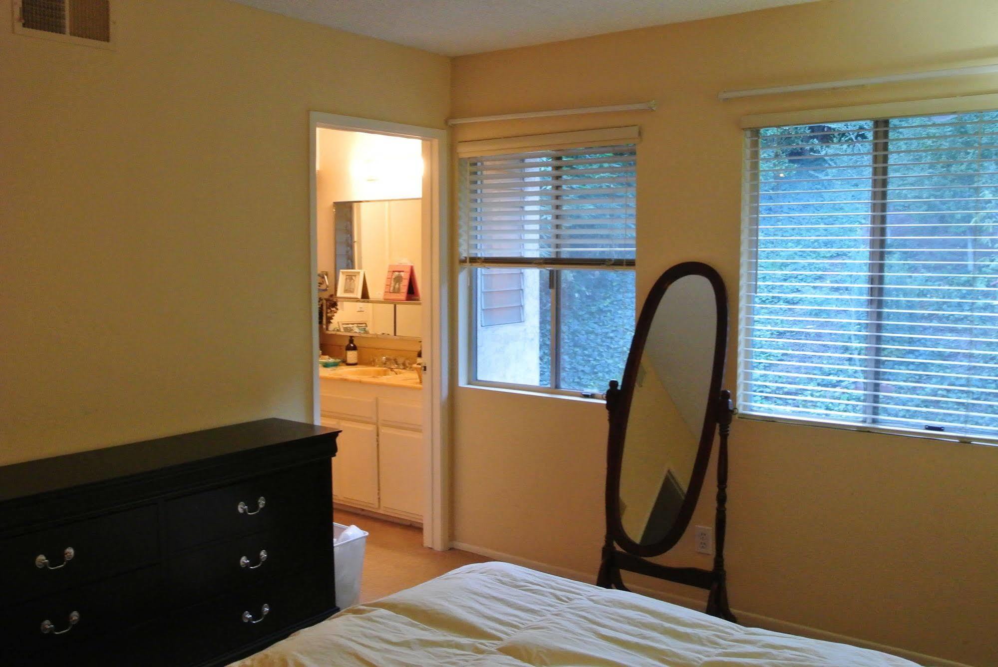 Bed And Breakfast In Hollywood Hills Λος Άντζελες Εξωτερικό φωτογραφία